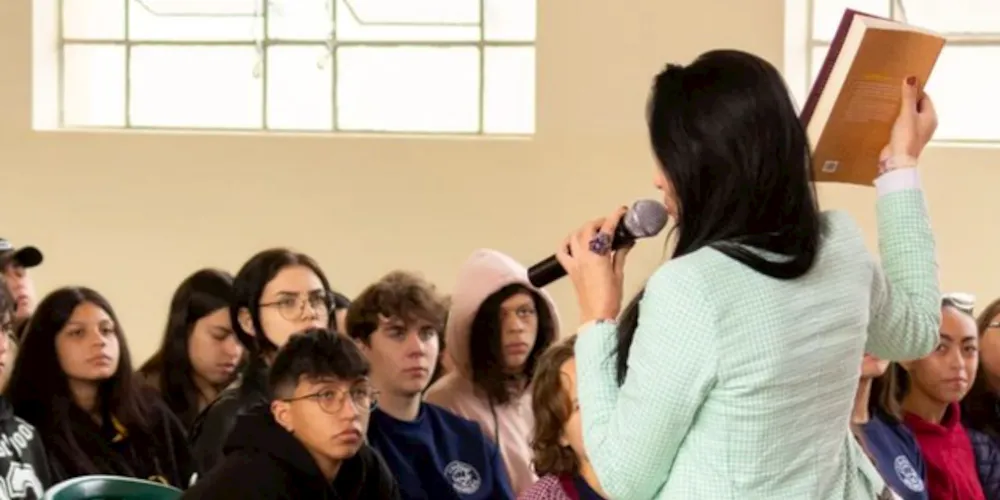 O projeto 'Glória do Meu Quilombo' percorreu sete escolas estaduais de Ponta Grossa em 2023