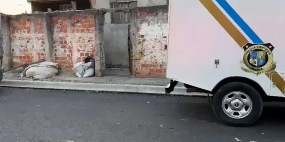 O motivo do crime não ficou claro até o momento