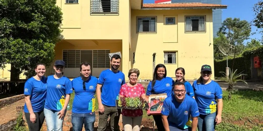 A prefeita Elizabeth Schmidt acompanhou de perto parte da ação