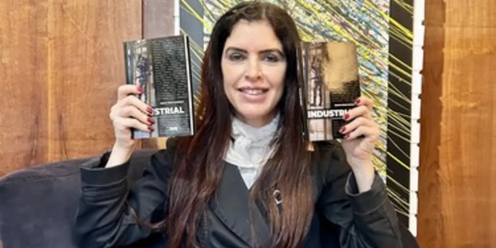 Durante o lançamento a autora apresentará uma performance com fragmentos de textos da obra