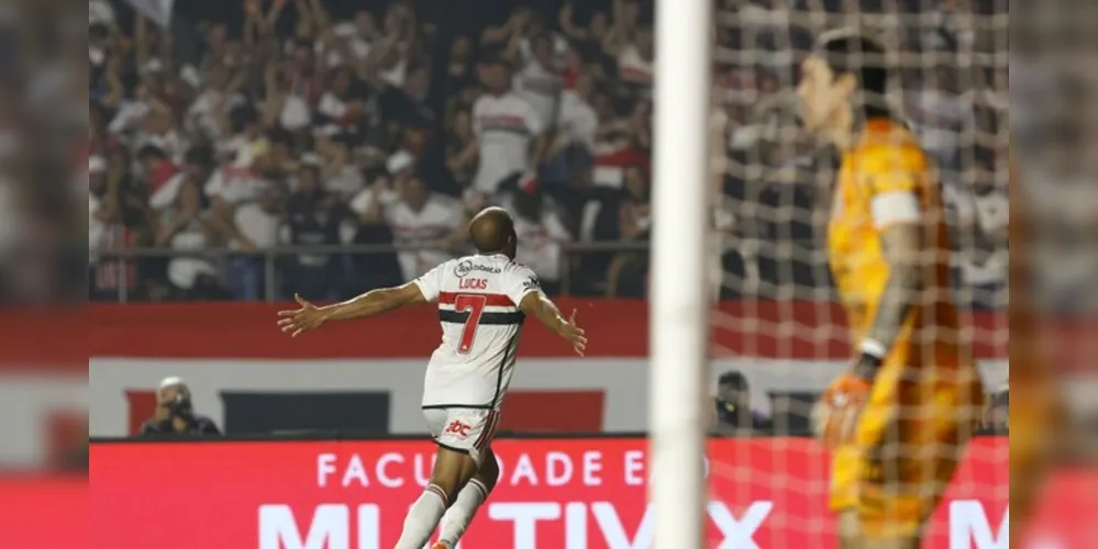 O São Paulo contou com o brilho de Lucas Moura para desequilibrar a partida