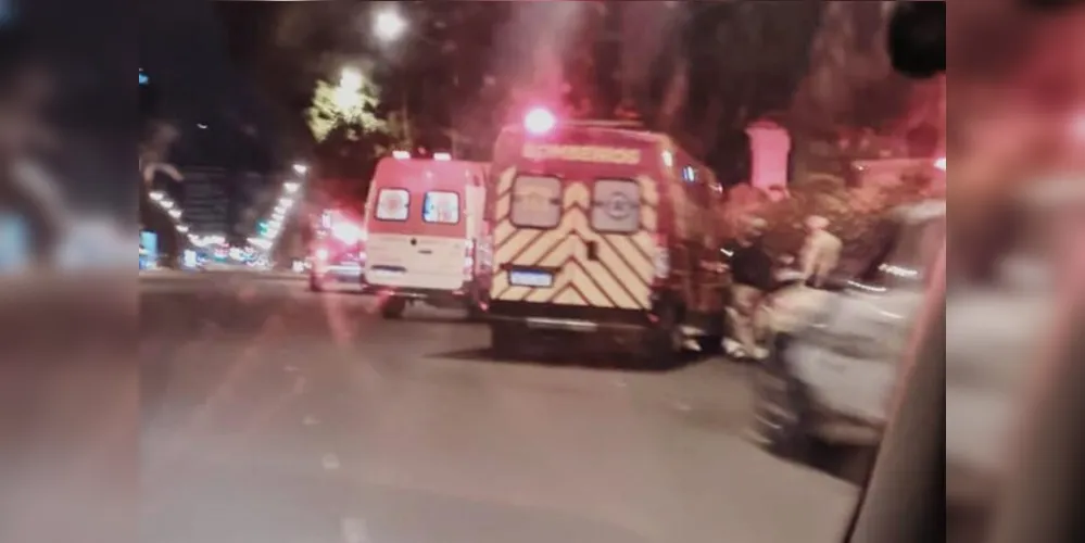 Acidente aconteceu na madrugada desta segunda-feira (28)