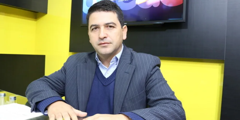 Projetos têm como um dos proponentes o vereador Pastor Ezequiel