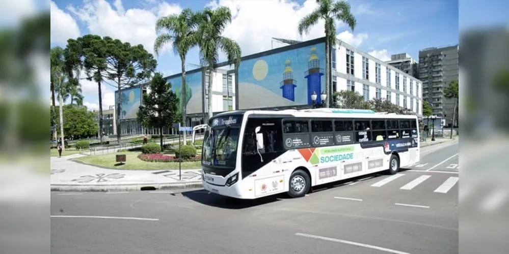 Testes de ônibus movido a gás iniciam-se na segunda-feira (31)