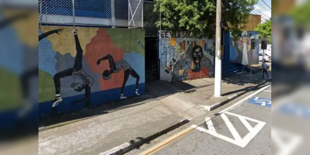 Um funcionário da escola teria flagrado a cena