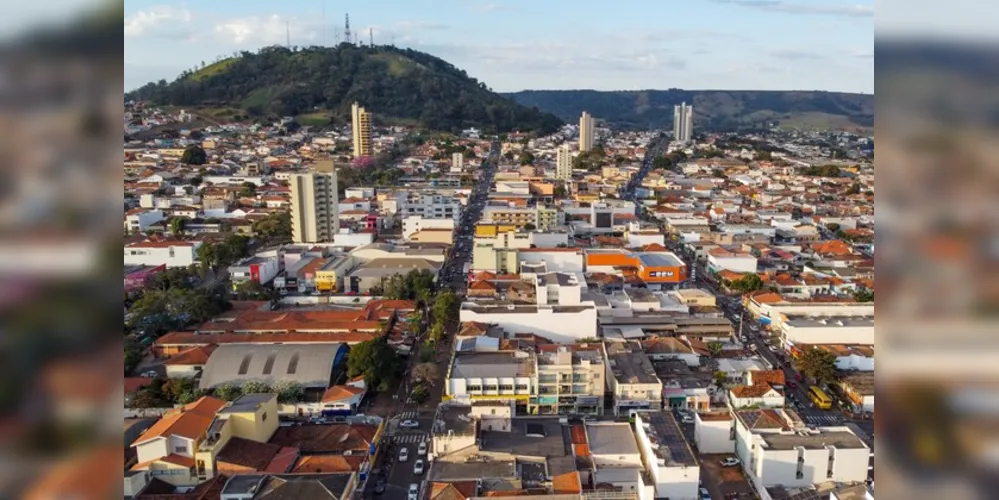 Municípios têm até 9 de outubro para acessar linha de recursos para ações voltadas a mulheres - Na foto, imagem ilustrativa de Santo Antonio da Platina