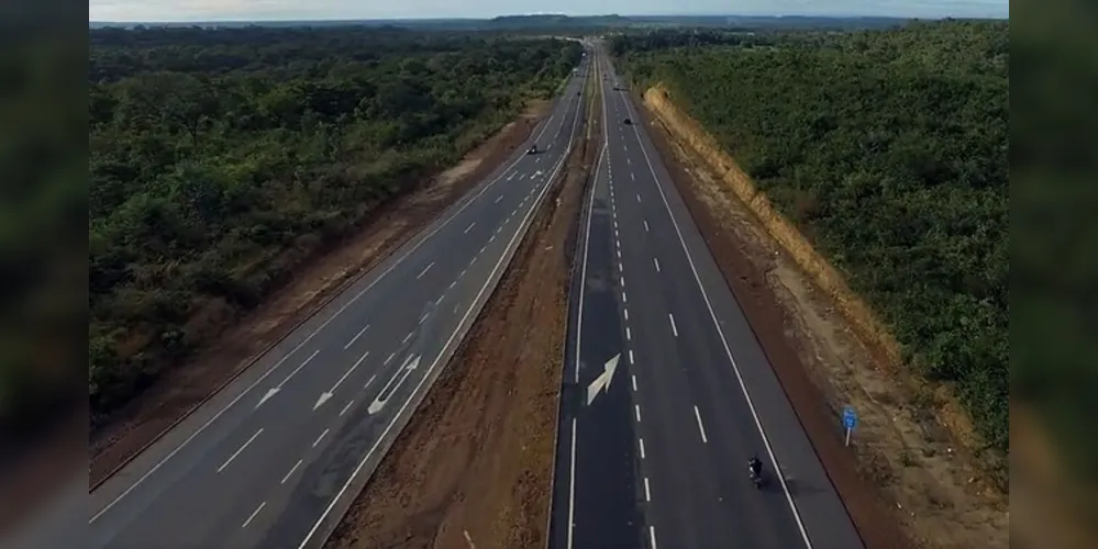 A implementação do programa deve triplicar os investimentos públicos federais em infraestrutura