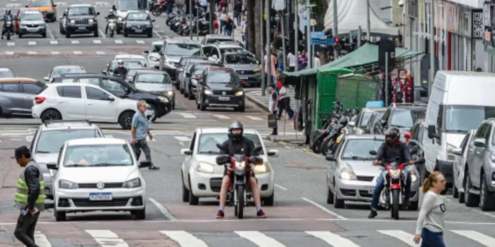 Para veículos com placa de final 01, vencimento ocorre neste dia 1º de agosto