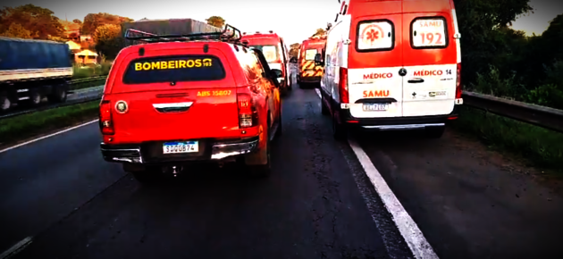 Acidente aconteceu na BR-376, sentido Ponta Grossa-Curitiba