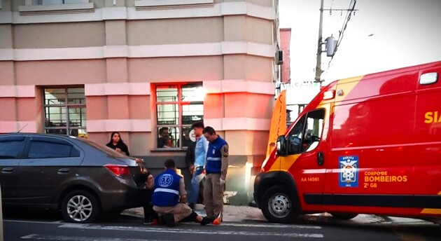 Equipe do Corpo de Bombeiros foi acionada para atender a ocorrência