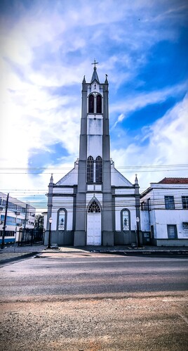 A 'Igrejinha de Uvaranas' é um dos pontos religiosos da cidade