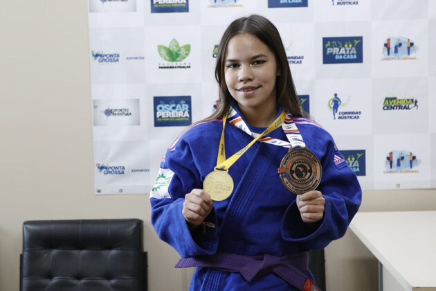 Aos 14 anos, a atleta que é federada internacionalmente conta com mais de 50 medalhas