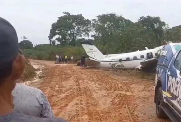 Ainda não sabe a causa da queda, mas chovia no momento do acidente