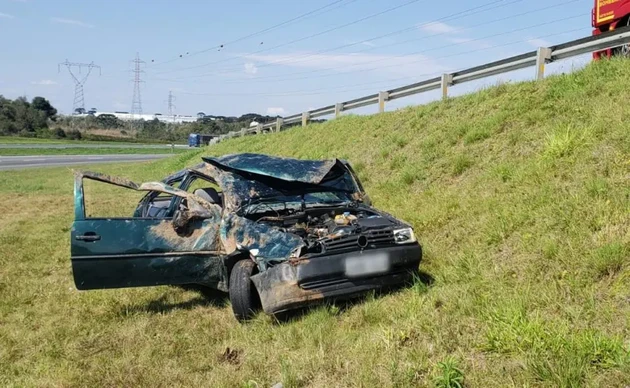 A motorista e o filho ficaram feridos