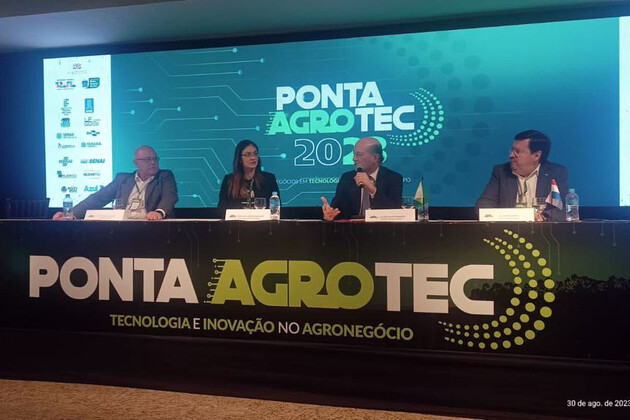A ampliação da malha ferroviária proposta pelo Governo do Paraná com a Nova Ferroeste foi um dos principais temas debatidos nesta quarta-feira (30) na feira agrícola Ponta Agrotec