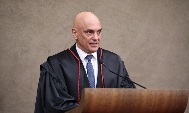 Alexandre de Moraes homologou neste sábado (9) o acordo de colaboração premiada do tenente-coronel Mauro Cid