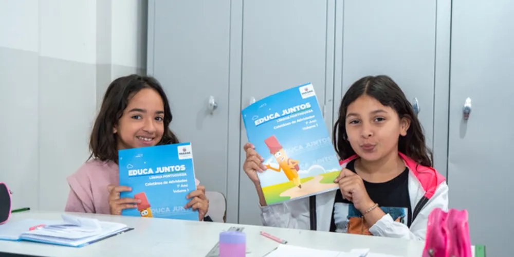Estado distribui novos materiais didáticos às redes municipais para o programa Alfabetiza Juntos