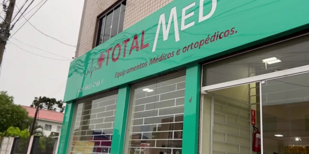 Loja comercializa produtos que auxiliam na reabilitação de pacientes e itens de apoio para aos profissionais de saúde, além de oferecer uma linha fitness. Empresa também oferece o diferencial de contar com equipamentos para locação, como cadeiras de rodas, muletas, entre outros.