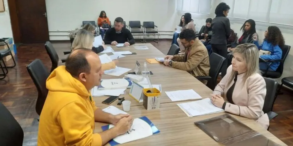 Novos servidores chegam à Adapar para reforçar a defesa agropecuária no Estado