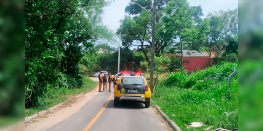 No local, ninguém a reconheceu como uma moradora próxima