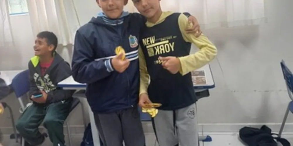 Cartões de conscientização redundaram em todo o aprendizado retido e transmitido pelas crianças