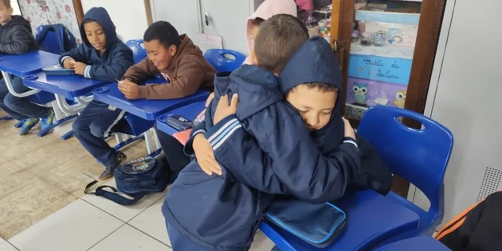 Trabalho ocorreu na instituição de ensino e com os familiares