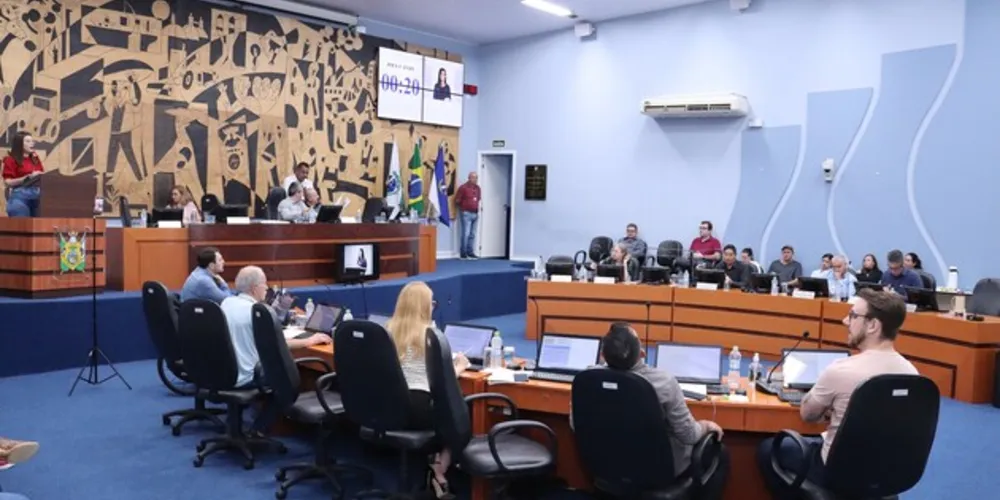 Assunto foi debatido na sessão desta segunda na Câmara Municipal