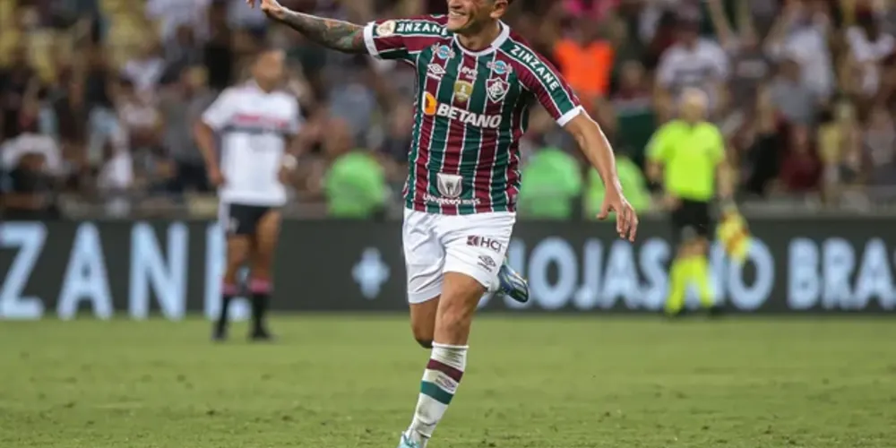 Com a vitória, equipe das Laranjeiras chegou à 8ª posição com 50 pontos