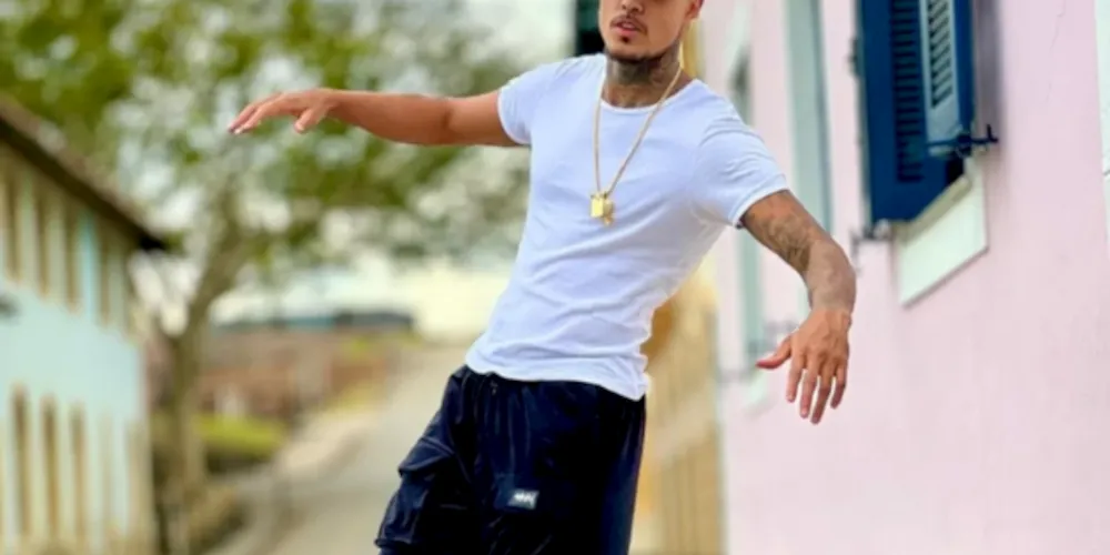 MC Livinho foi criticado pela atitude nas redes sociais