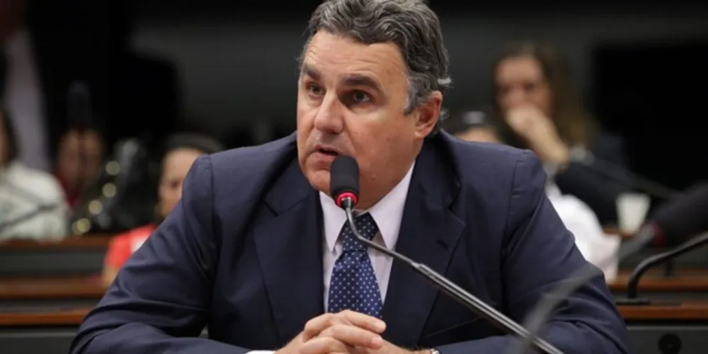 Abelardo Lupion é pai do deputado federal Pedro Lupion