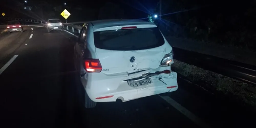 Três veículos se envolveram no acidente de trânsito