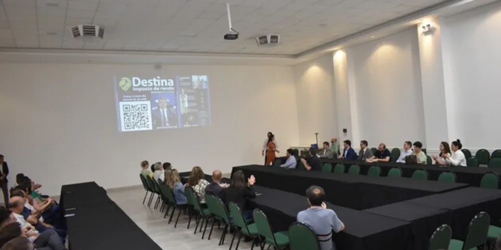 Lideranças se encontraram na Associação Comercial da cidade