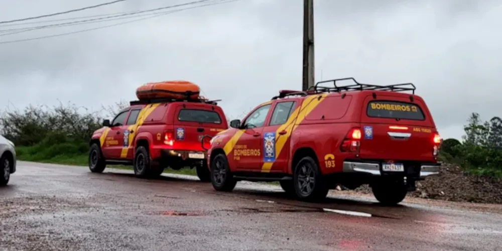 Equipes dos Bombeiros foram acionadas para a ocorrência
