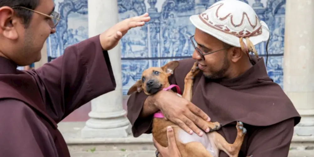 Tutores poderão levar seus pets para serem abençoados