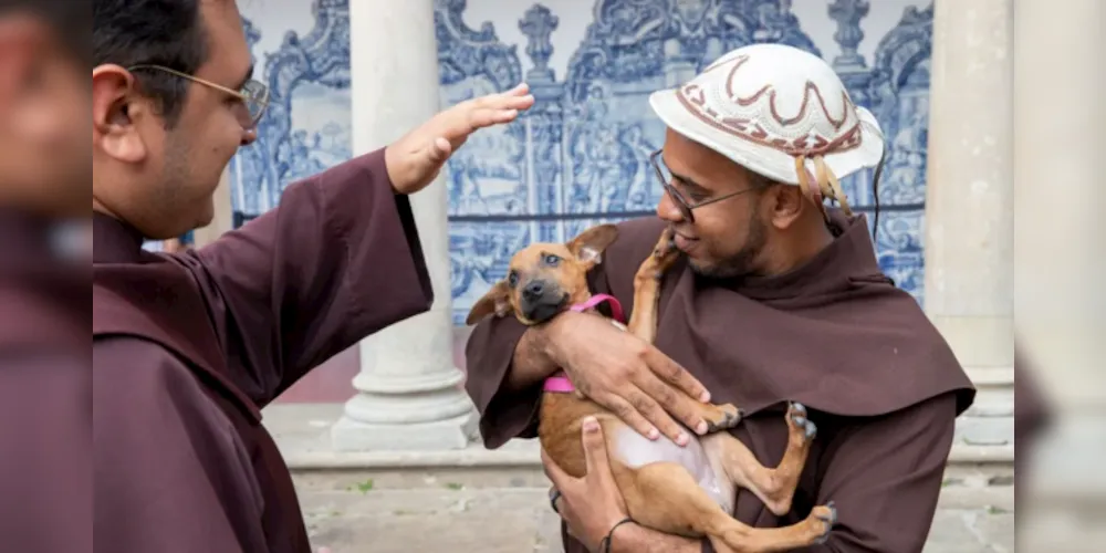 Tutores poderão levar seus pets para serem abençoados