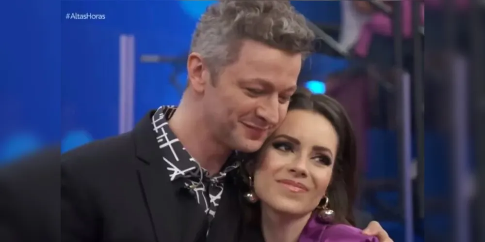 Sandy e Lucas Lima participaram do programa Altas Horas, da TV Globo, transmitido na noite de sábado (30/9)