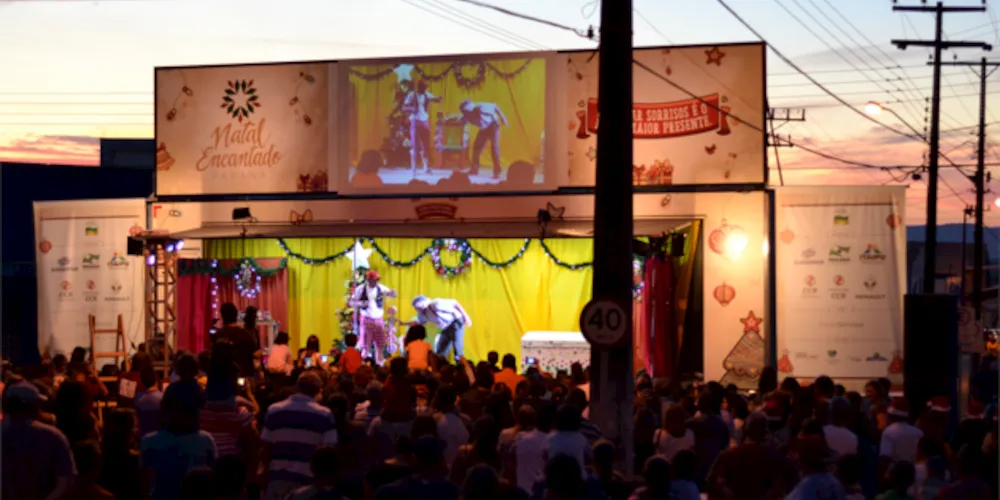 Espetaculo “Encanto Natalino” ocorre na Biblioteca Pública de Ponta Grossa