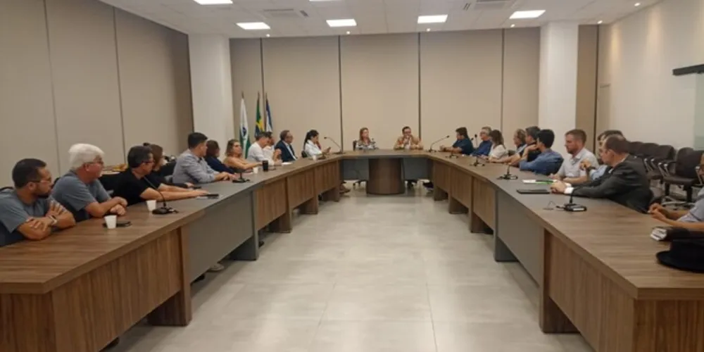 Primeiro encontro aconteceu na sede da Associação Comercial