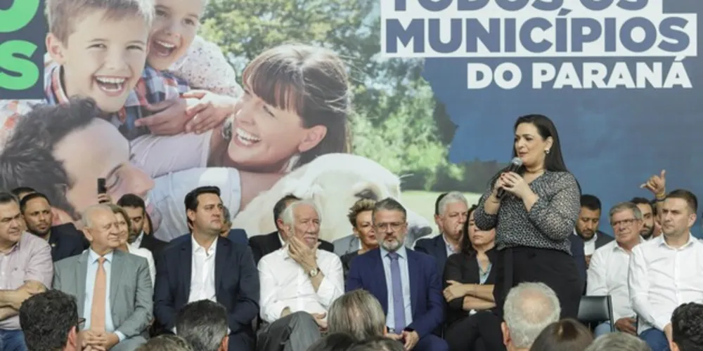 Elisangela Pedroso, explica que os valores enviados aos municípios serão revertidos ao custeio de consultas e exames especializados