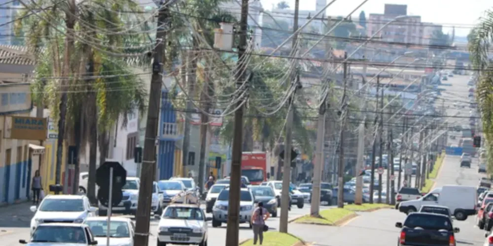 Avenida Ernesto Vilela é uma das principais vias de Ponta Grossa