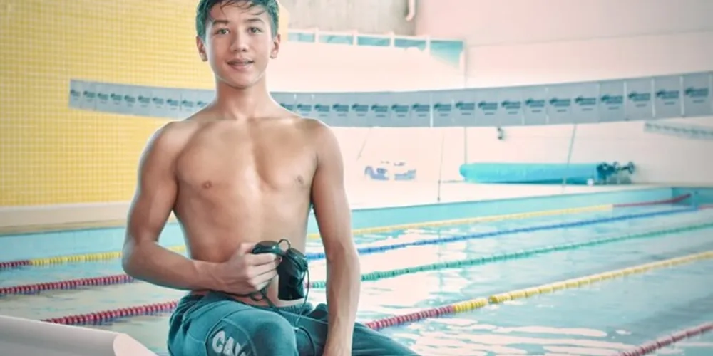 Jovem defende título brasileiro de natação