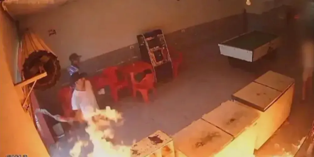 Vídeo mostra detalhes do incêndio em Pinhalão