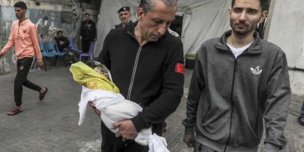 De acordo com a ONU, mais de 1,7 mil crianças morreram desde o início da guerra