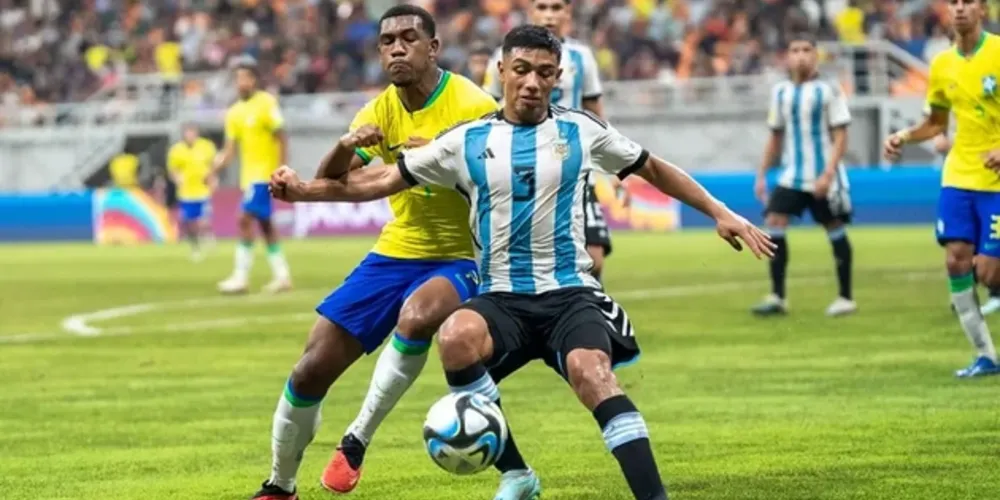 O placar foi aberto aos 27 minutos do primeiro tempo