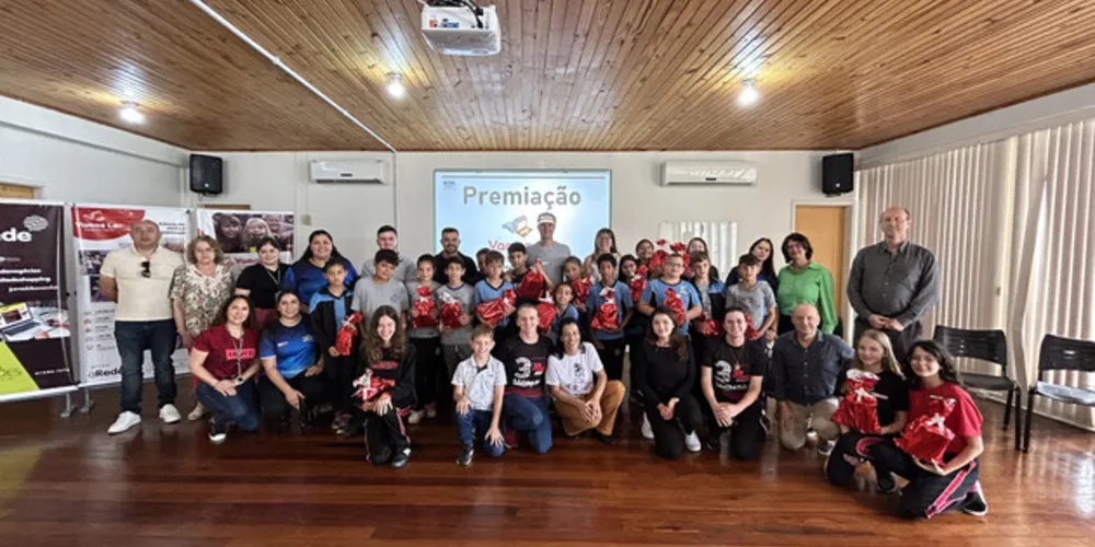 Secretaria de Educação foi palco de ampla cerimônia de premiação do concurso de blogues em Palmeira