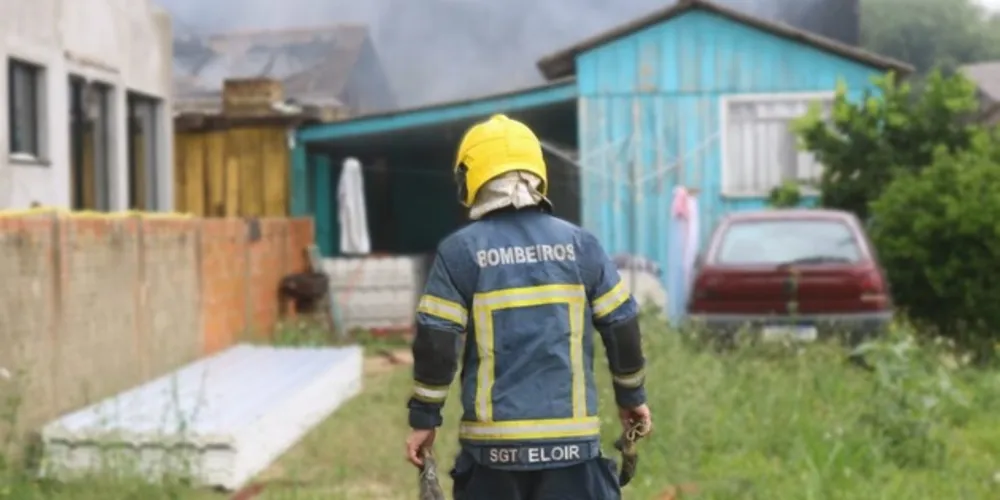 Bombeiros foram acionados para atender a situação