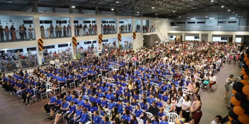 Ao todo, mais de 700 alunos dos 5ºˢ anos do Ensino Fundamental, de escolas públicas e particulares do município, participam da formação em 2023