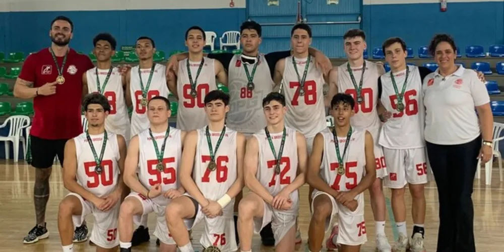 Conquista veio com cinco vitórias em cinco partidas disputadas