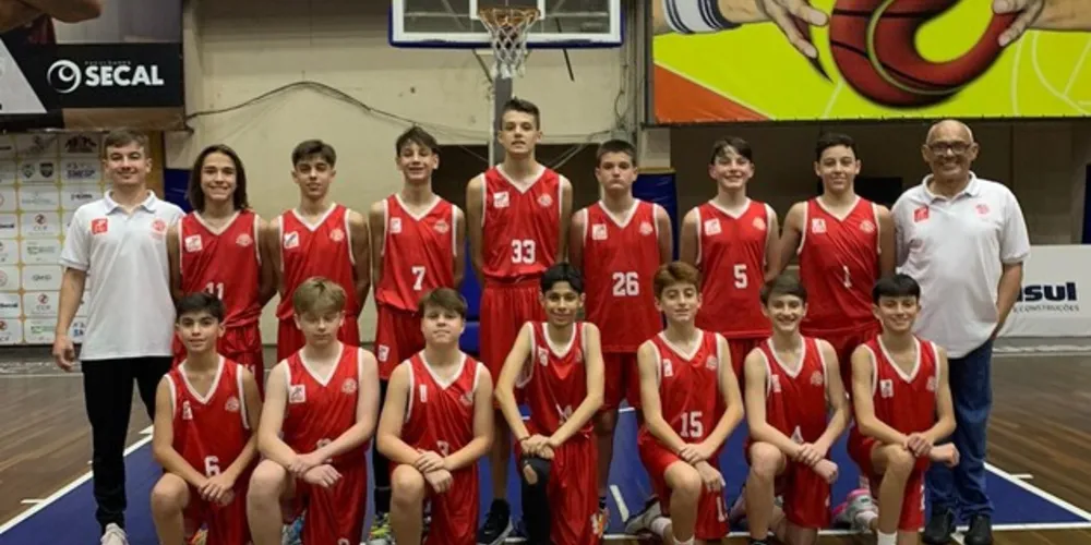 Meninos embarcam na manhã desta quarta para a competição
