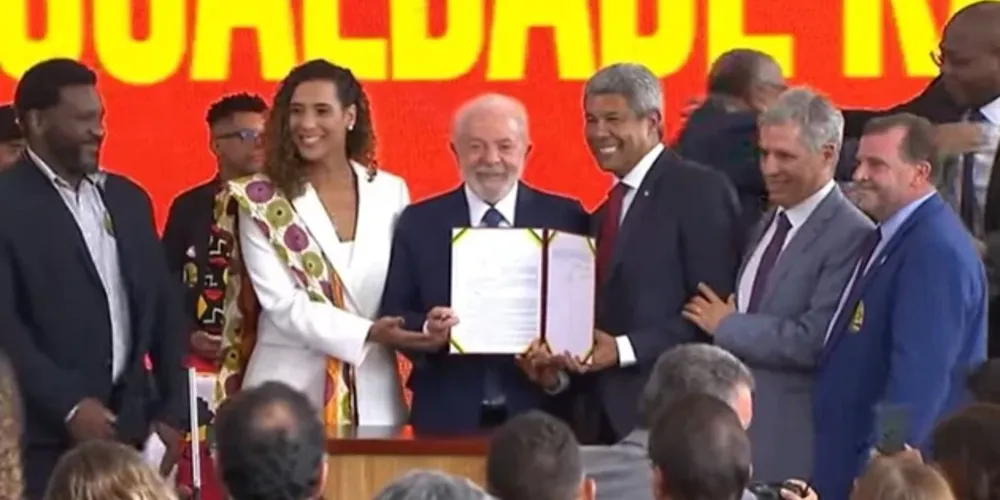 Evento foi no fim da manhã desta segunda